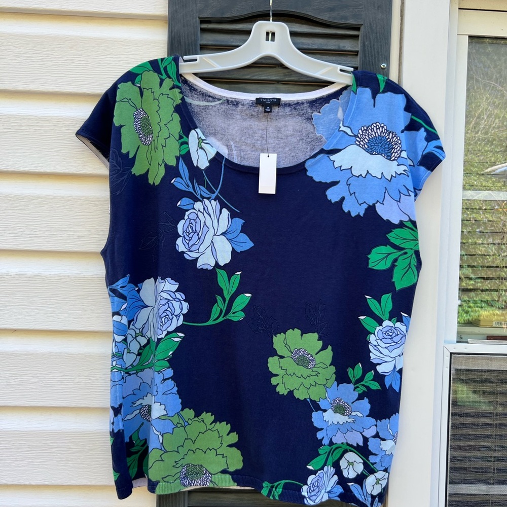 NWT Talbots Pretty Navy Green Blues Floral Scoop Neck Short Sleeve Sweater